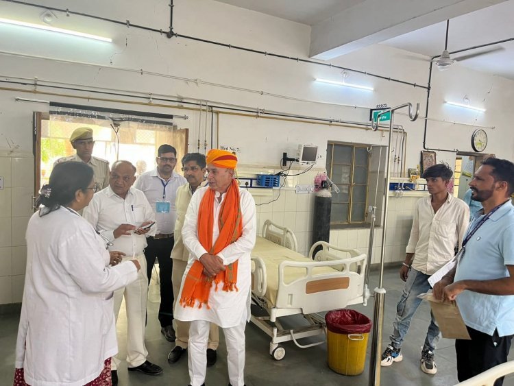 राज्य के विधि एवं न्याय कानून मंत्री जोगाराम पटेल का जैसलमेर प्रवास: जवाहिर अस्पताल का औचक निरीक्षण